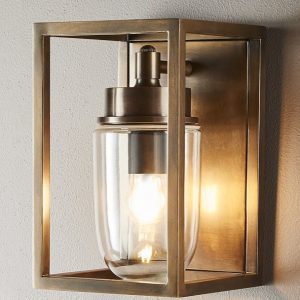 Wellington 1 Light Wall Lamp Brass - ELPIM51831ALB